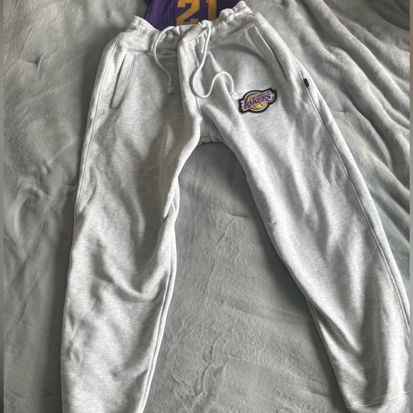 Rowing Blazers Pants - Rowing Blazers X NBA Lakers Sweatpants Size Small NWOT